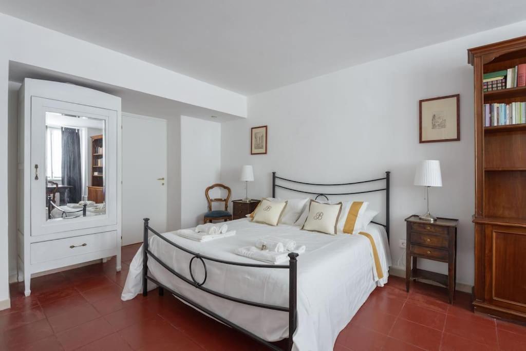 Discover The Pantheon From The Berardi Studio Flat Exterior photo